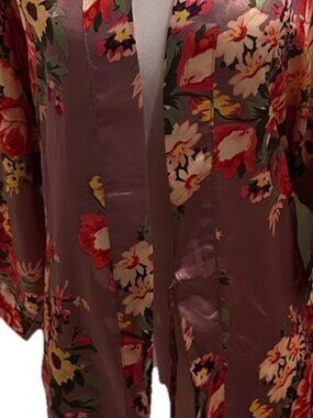 Vintage  Ms Lovely Satin Kimono Robe XS/S Soft Purple Floral Elegant